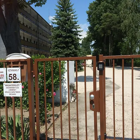 Appartamento Lidó Társasnyaraló *