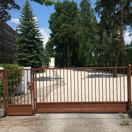 Lidó Társasnyaraló * Balatonlelle